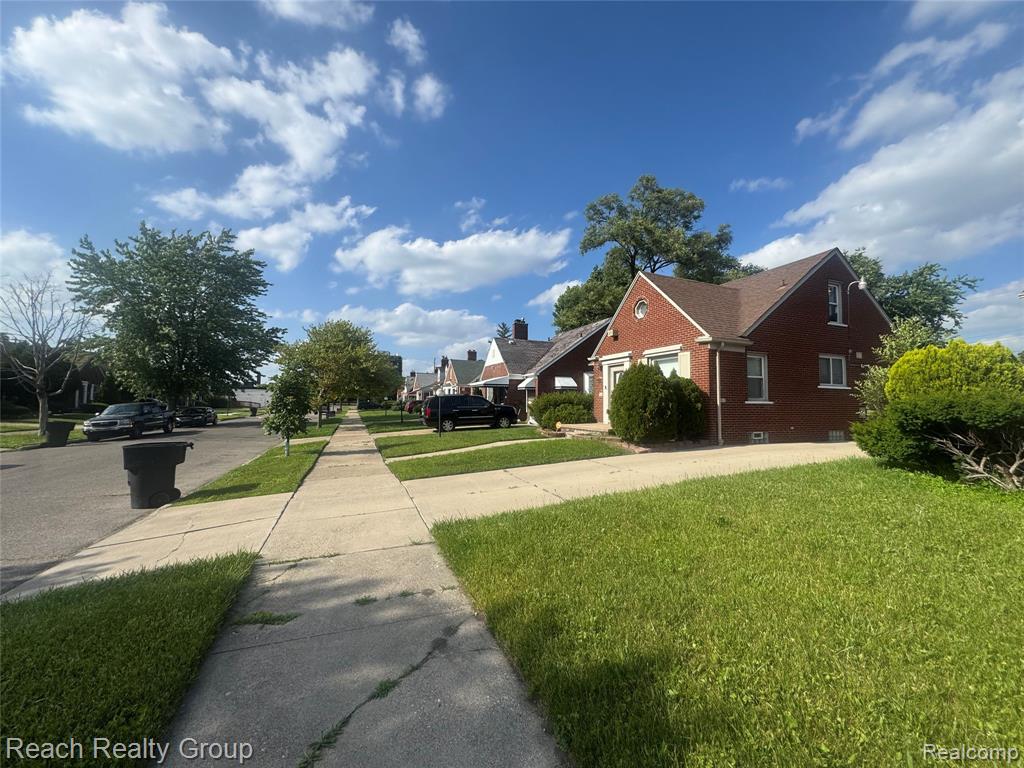 18922 Prest Street - Photo 5