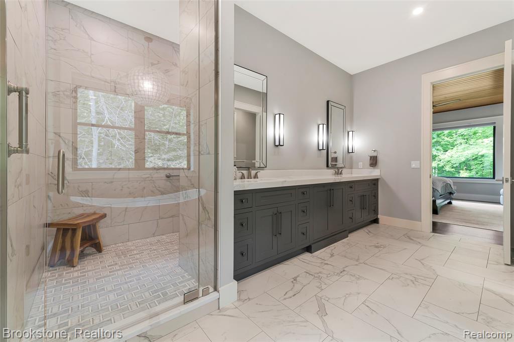 8130 Rosebud Lane, Clarkston, MI 48348 — Photo 37