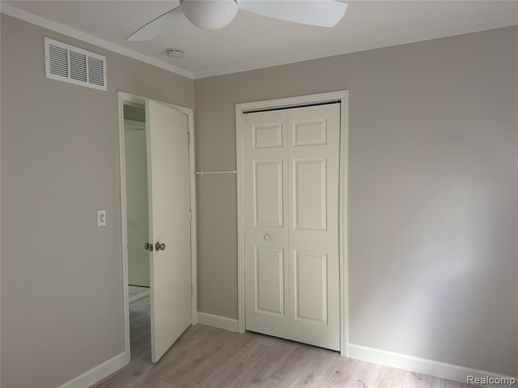 934 Harvard Road, Berkley, MI 48072 — Photo 17