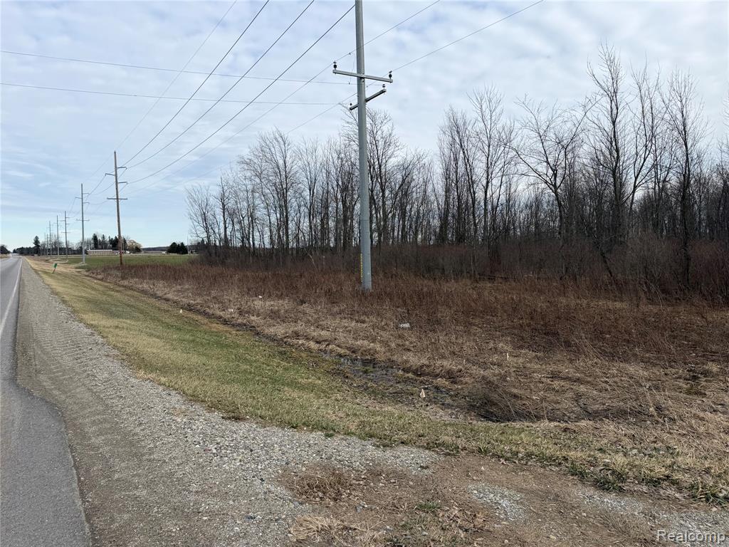 3155 Peck Road, Brown, MI 48416