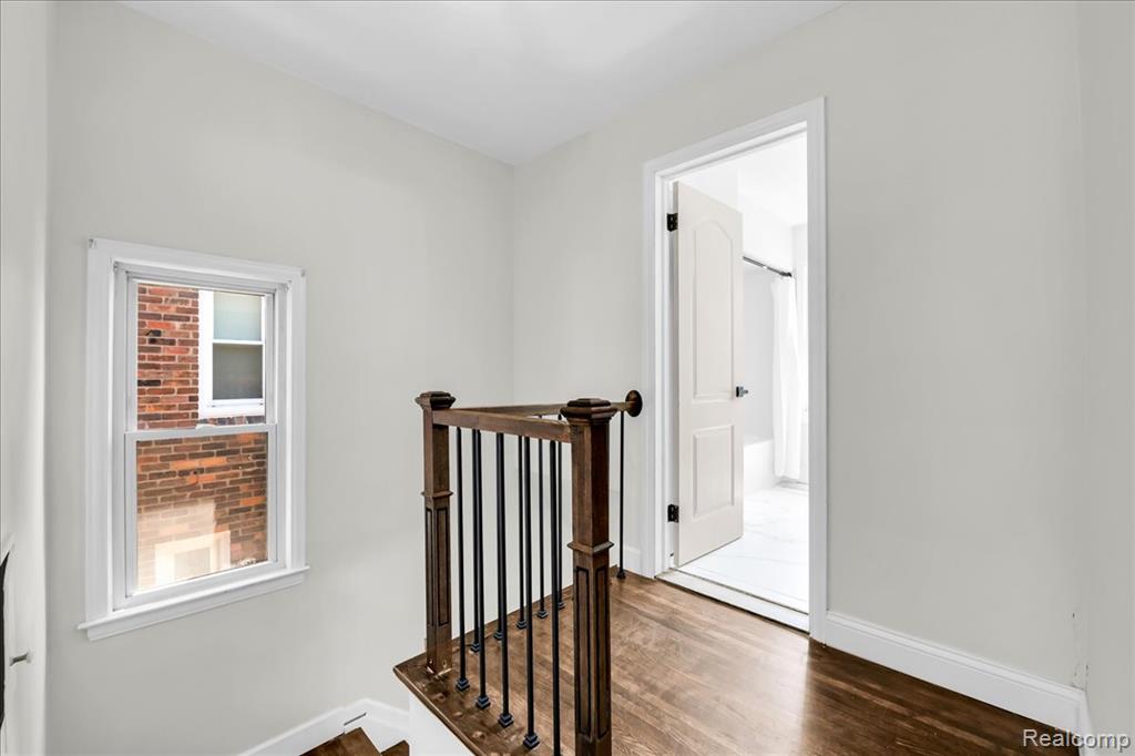 19156 Greenlawn Street, Detroit, MI 48221 — Photo 21