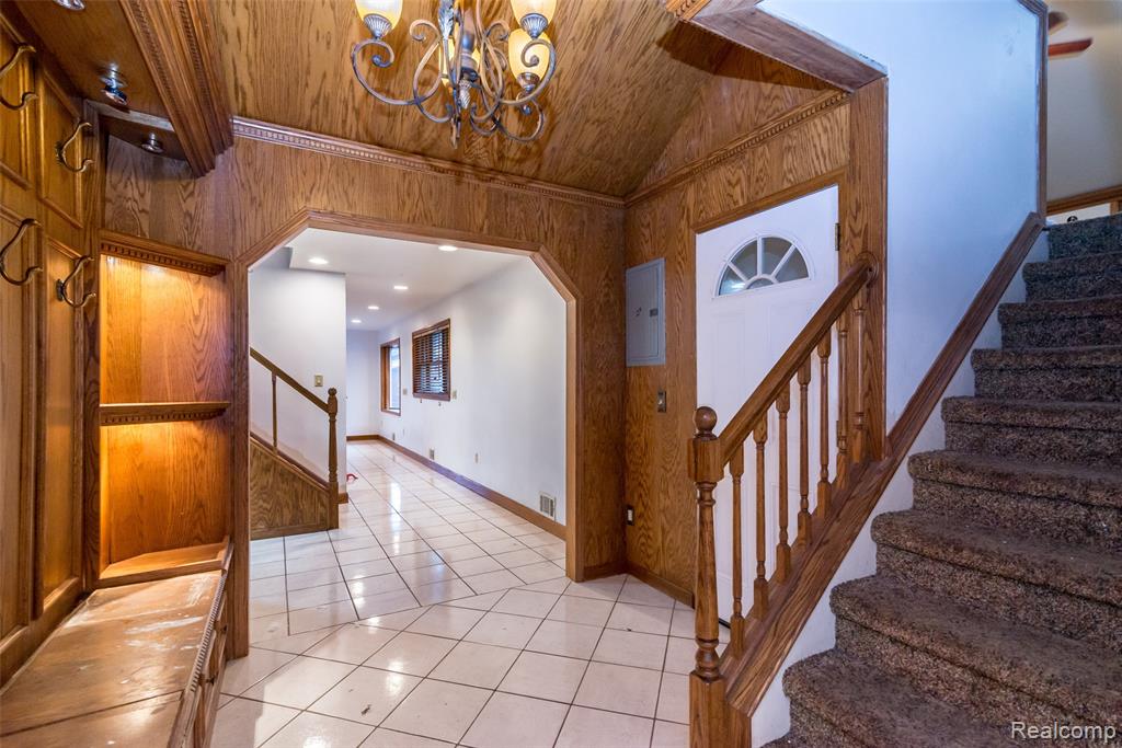 30000 Oakgrove Street, Saint Clair Shores, MI 48082 — Photo 44