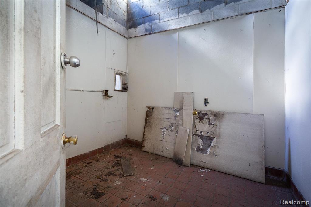 9104 Grand River Avenue, Detroit, MI 48204 — Photo 18