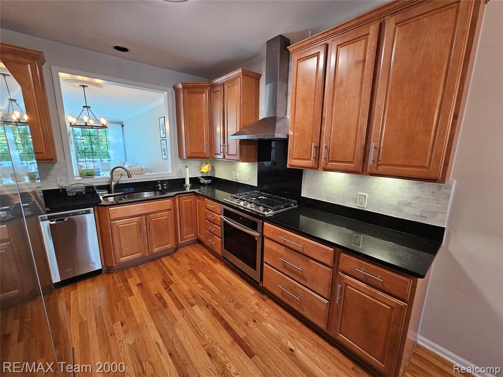 16792 Lyonhurst Circle, Northville, MI 48168 — Photo 5