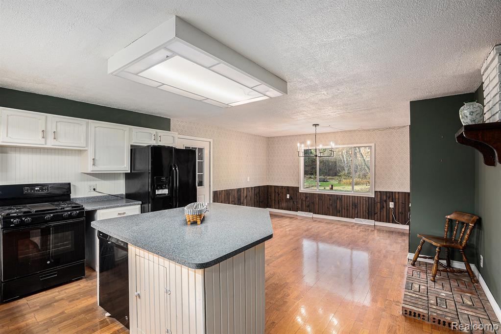 896 W Saginaw Road, Mayville Vlg, MI 48744 — Photo 5