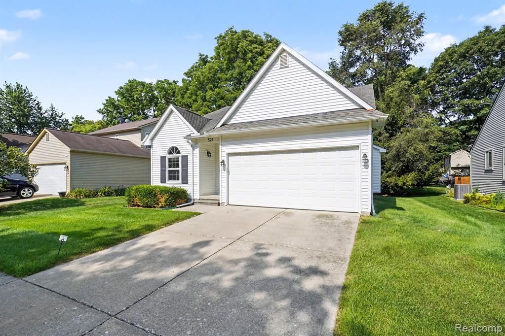 524 Mill Pond Drive, Fenton, MI 48430 — Photo 4