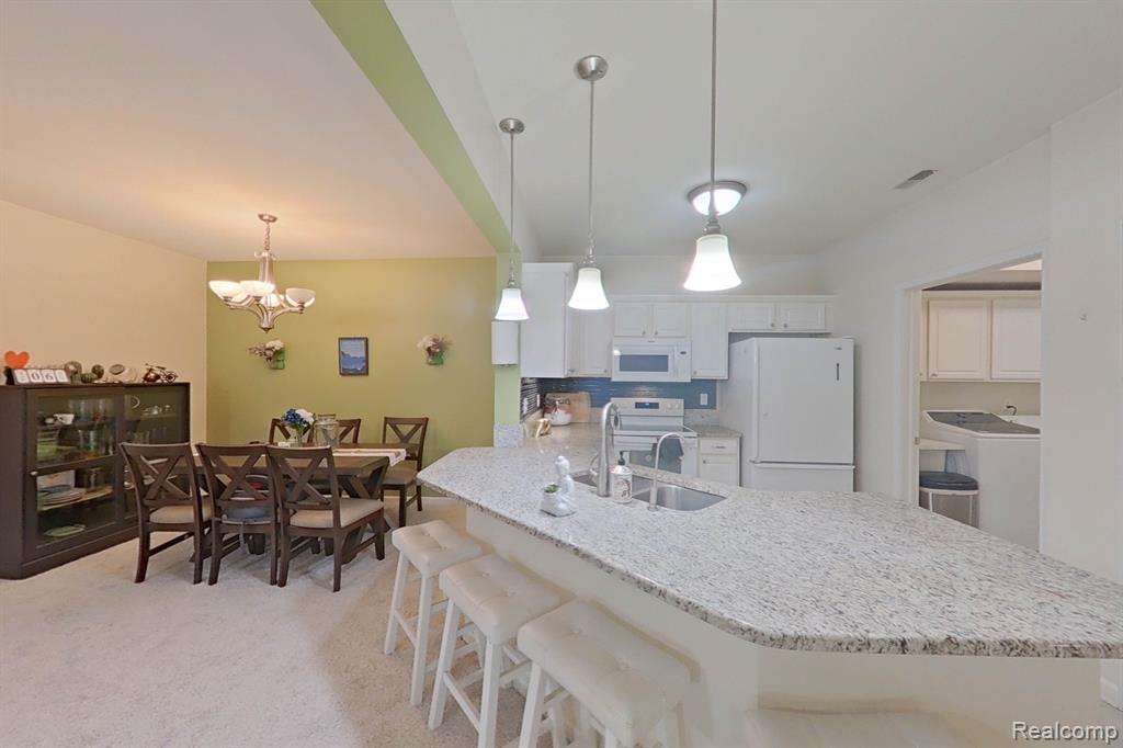 27104 CHESAPEAKE Circle, Walled Lake, MI 48390 — Photo 18