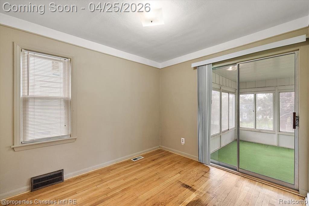 25373 Ivanhoe, Redford, MI 48239 — Photo 26