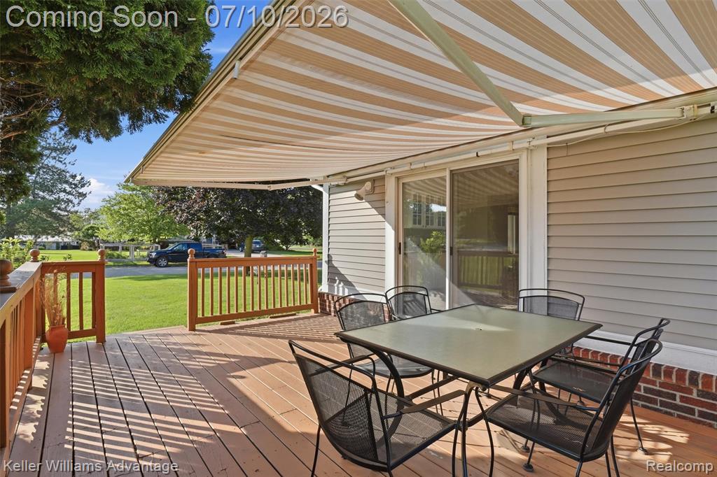 9722 Sunnywood Trail, South Lyon, MI 48178 — Photo 58
