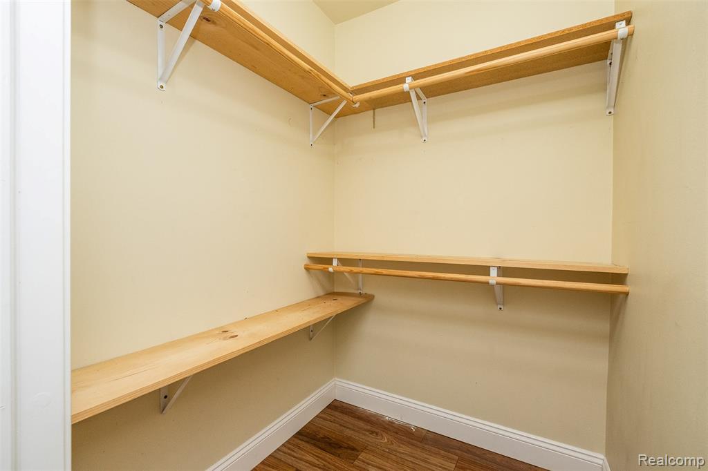 6733 ARDSLEY Drive, Canton, MI 48187 — Photo 21
