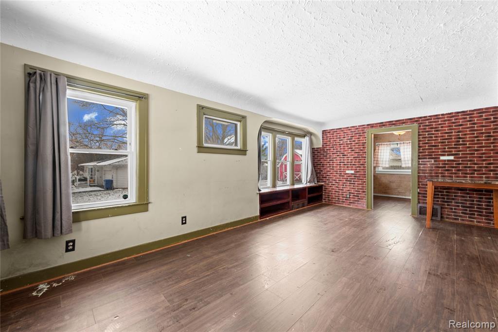 4841 Kempf Street, Waterford, MI 48329 — Photo 5