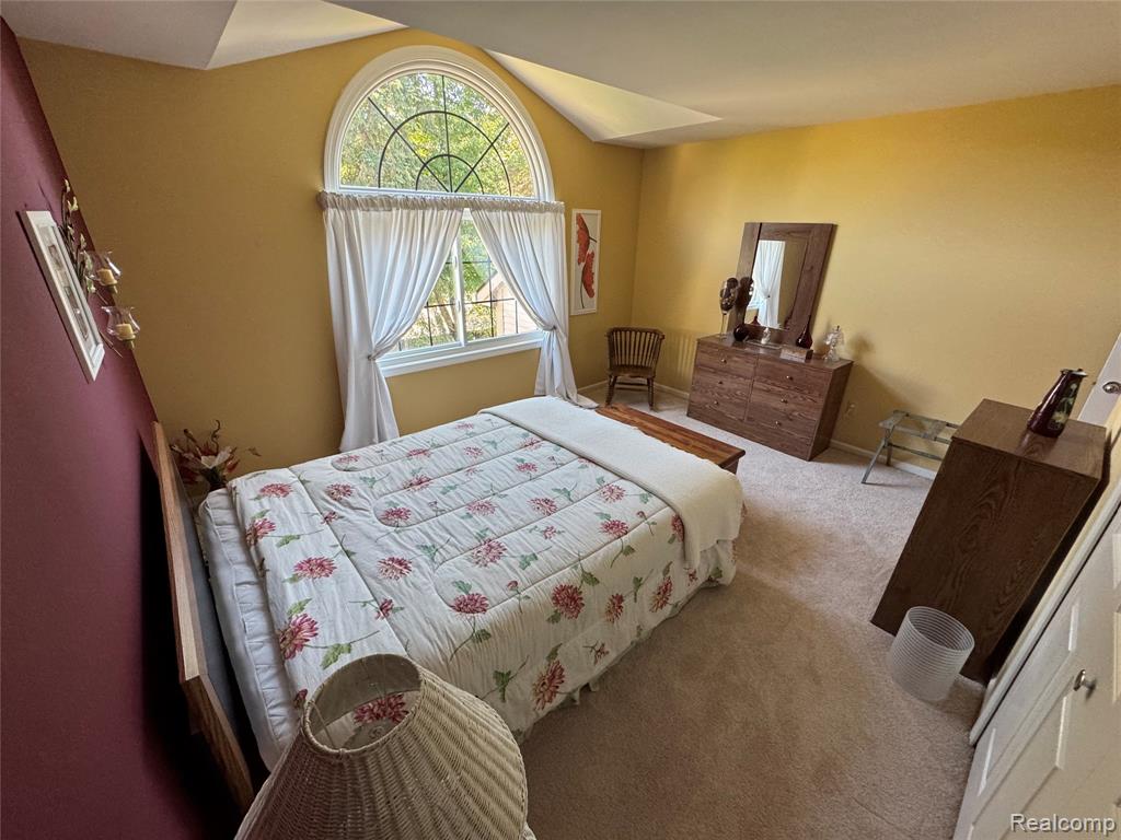 1017 Elmwood Drive, 5, Brighton, MI 48116 — Photo 17