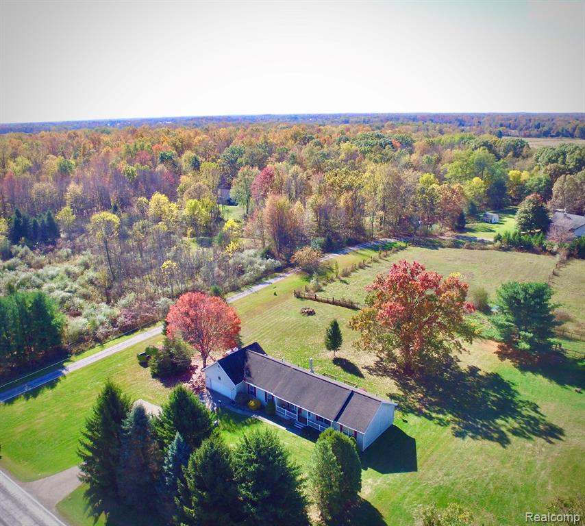 3522 Dexter Trail, Stockbridge, MI 49285 — front exterior