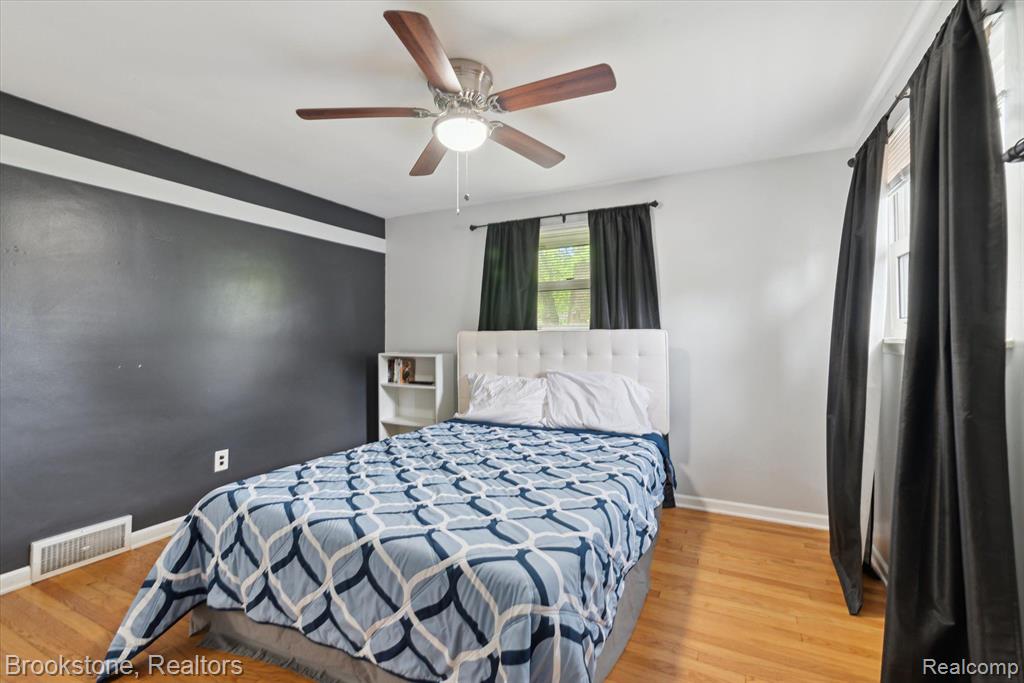 6015 Margaret Street, South Rockwood, MI — Photo 16