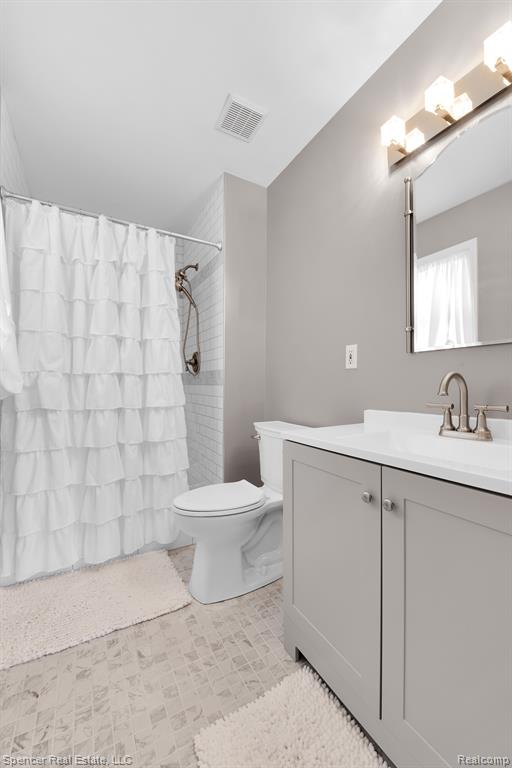 600 TURNBULL Street, Lapeer, MI 48446 — Photo 18