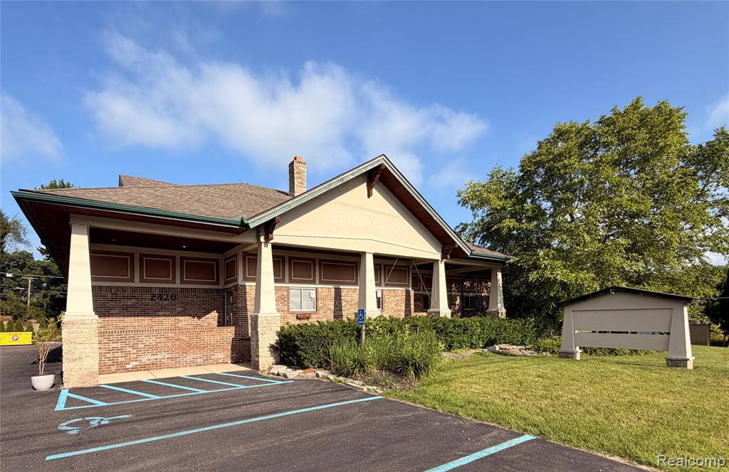 2400 Union Lake Road, Commerce Twp, MI 48382