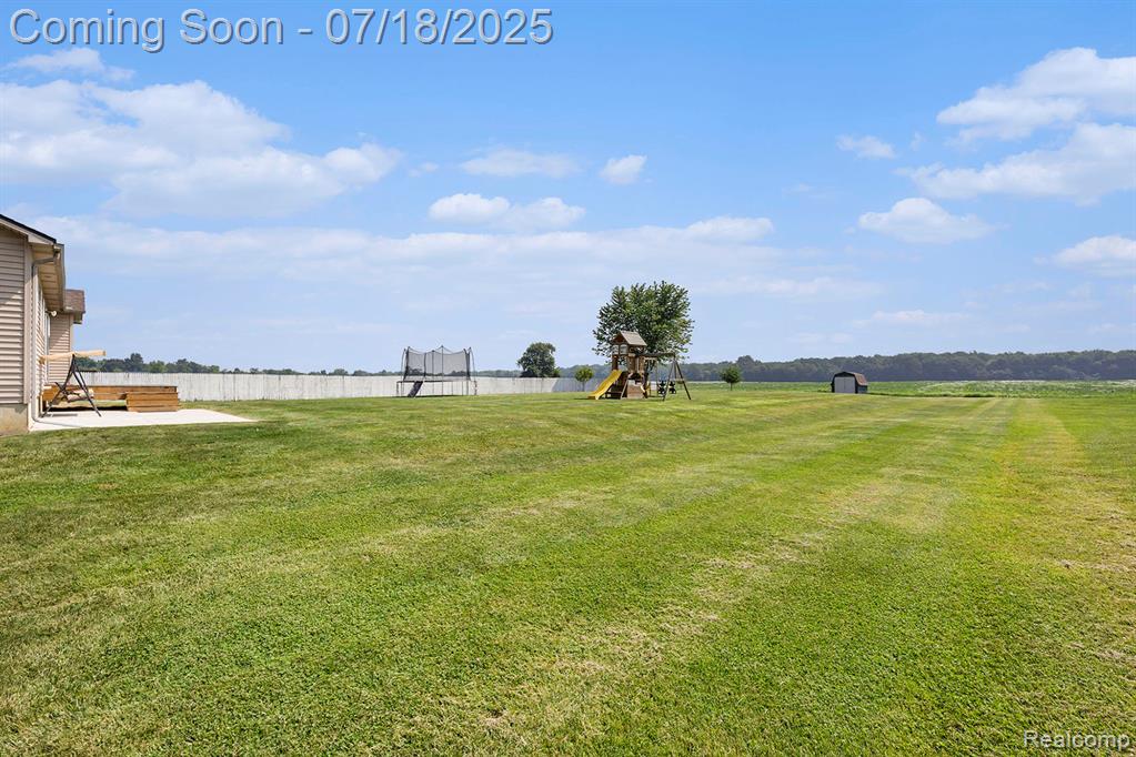 7419 Seymour Road, Swartz Creek, MI 48473 — Photo 22