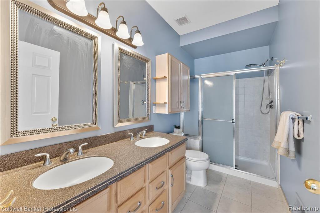 285 Stony Lake Drive, Oxford, MI 48371 — Photo 21