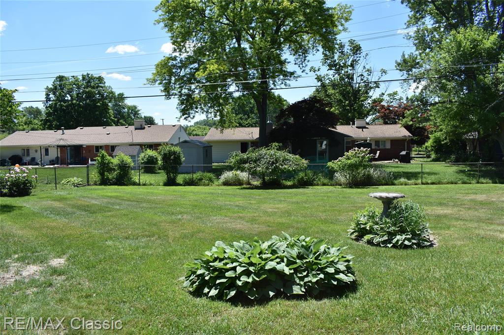 41147 S McMahon Circle, Novi, MI — Photo 31