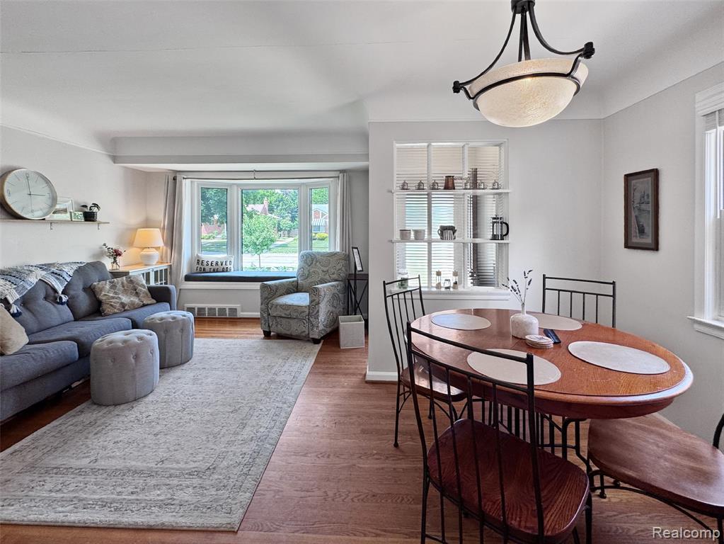 437 Normandy Road, Royal Oak, MI 48073 — Photo 9