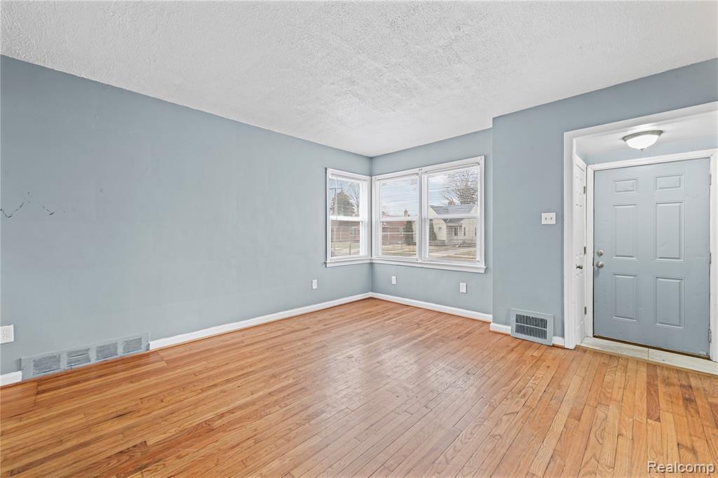 7746 Penrod Street, Detroit, MI 48228 — Photo 5