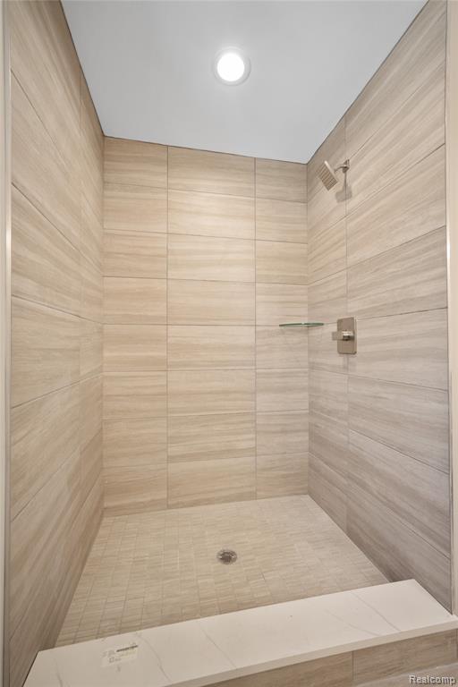 16085 Catalpa Ridge Drive, Holly, MI 48442 — Photo 21
