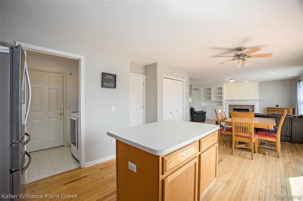 401 Deer Path Trail, Waterford, MI 48327 — Photo 32