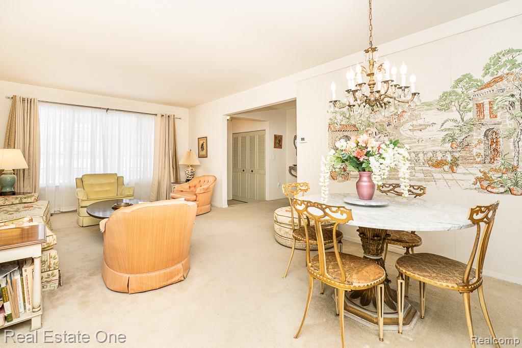409 Fox Hills Drive N, 95, Bloomfield Hills, MI 48304 — Photo 7