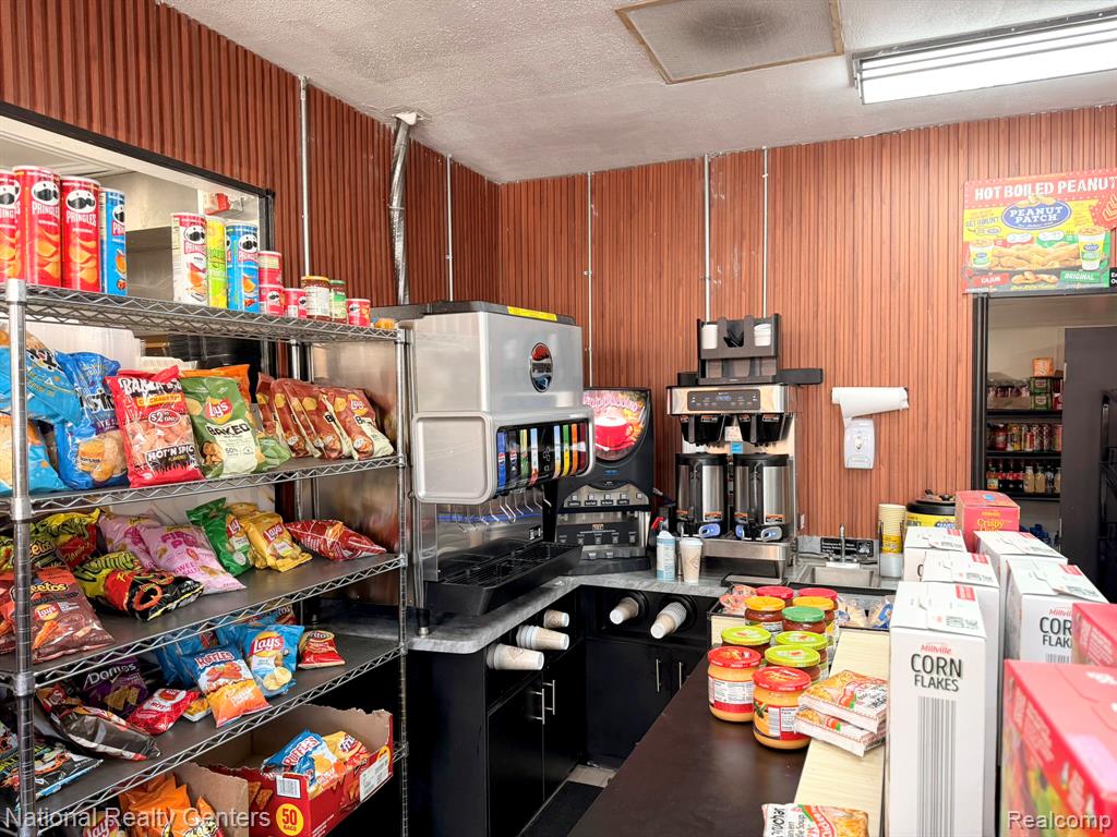4200 Woodward Avenue, Detroit, MI 48201 — Photo 10