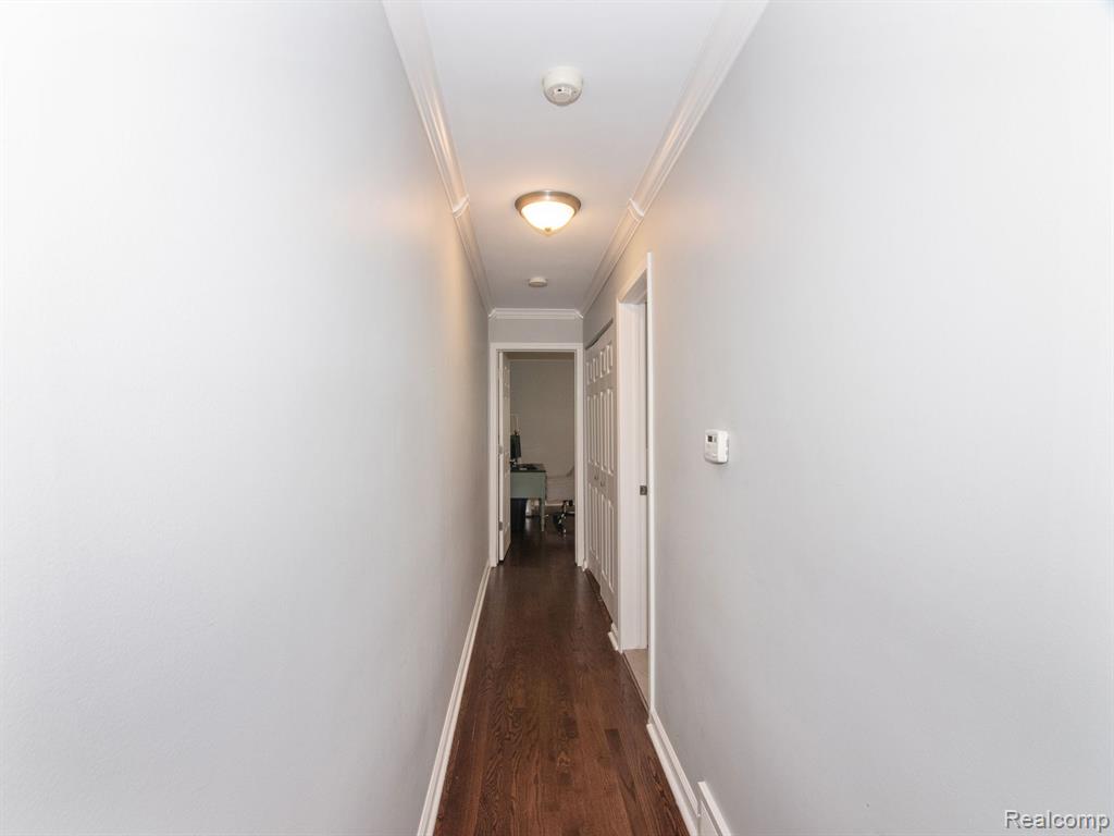 621 E Lincoln Avenue, Royal Oak, MI 48067 — Photo 20