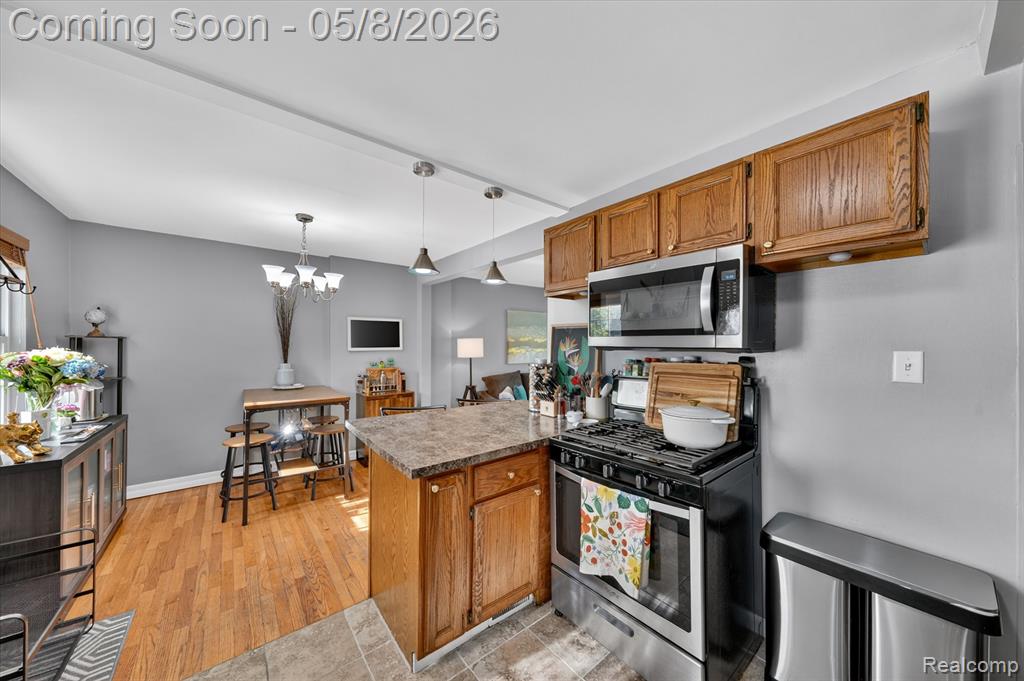 22927 Lakeshore Drive, Saint Clair Shores, MI 48080 — Photo 14