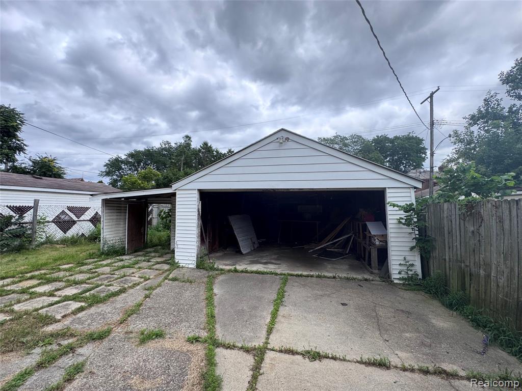 3151 Ewald Circle, Detroit, MI 48238 — Photo 23