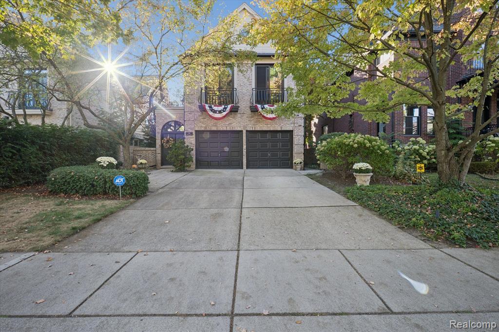 596 Henrietta Street, Birmingham, MI 48009 — Photo 4