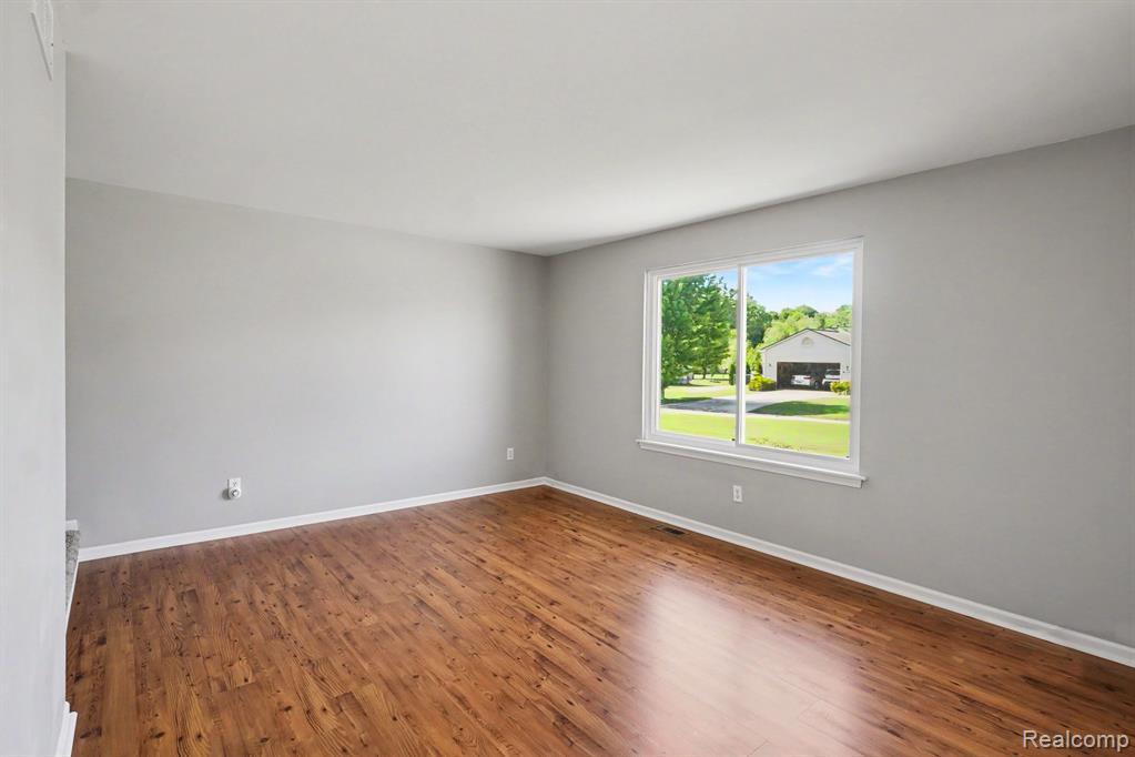 9312 Sandy Hollow Lane, Davison, MI 48423 — Photo 6