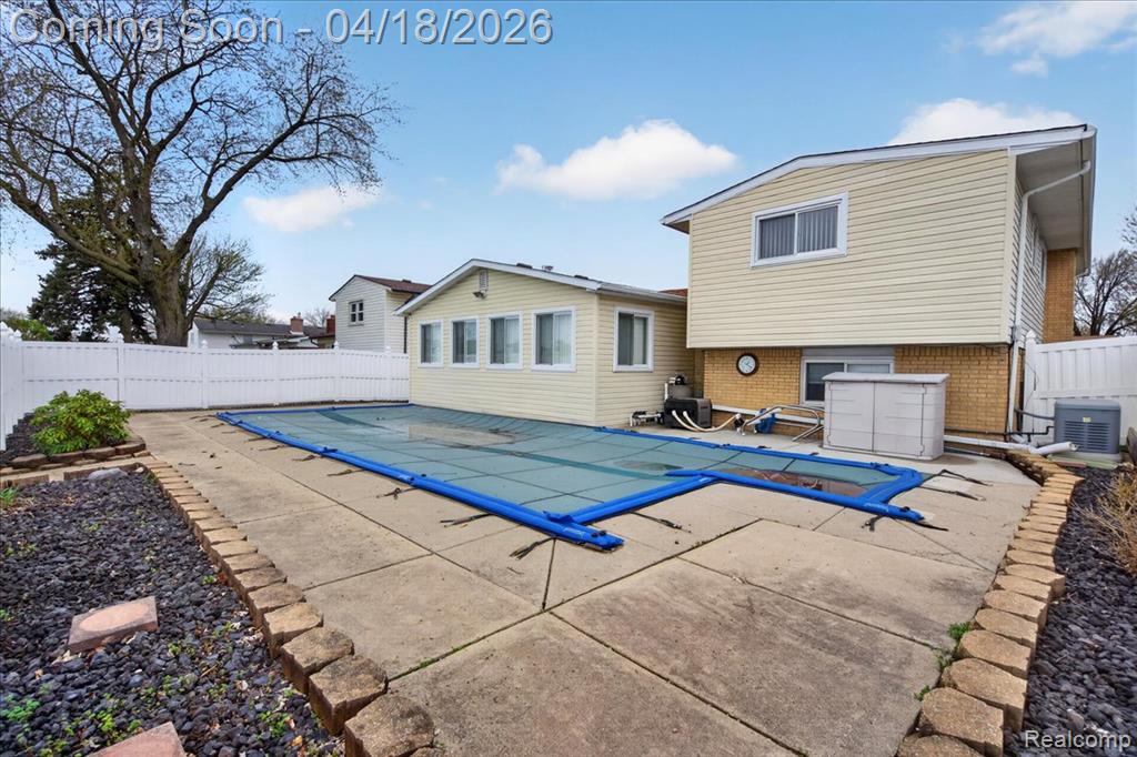 14923 Malcolm Street, Southgate, MI 48195 — Photo 38