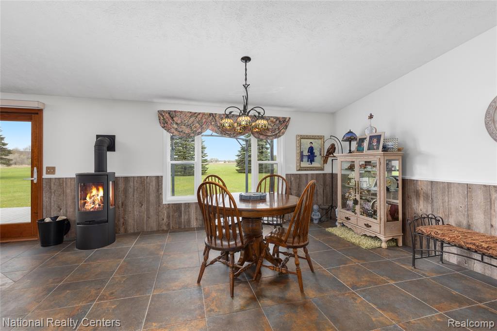 880 West Avenue, Big Rapids, MI 49307 — Photo 9