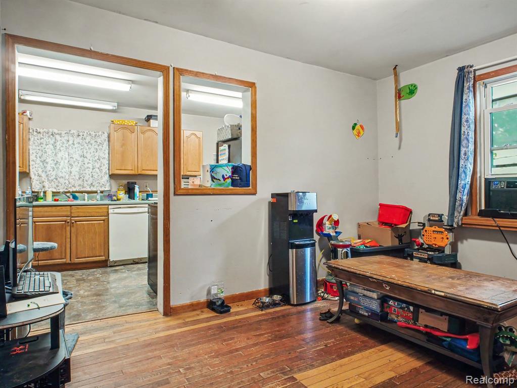 926 Martin Drive, Attica, MI 48412 — Photo 5