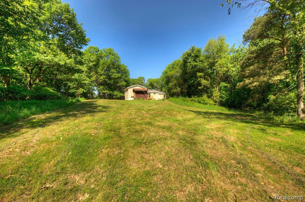 9600 Oakhurst Road, Holly, MI 48442 — Photo 29