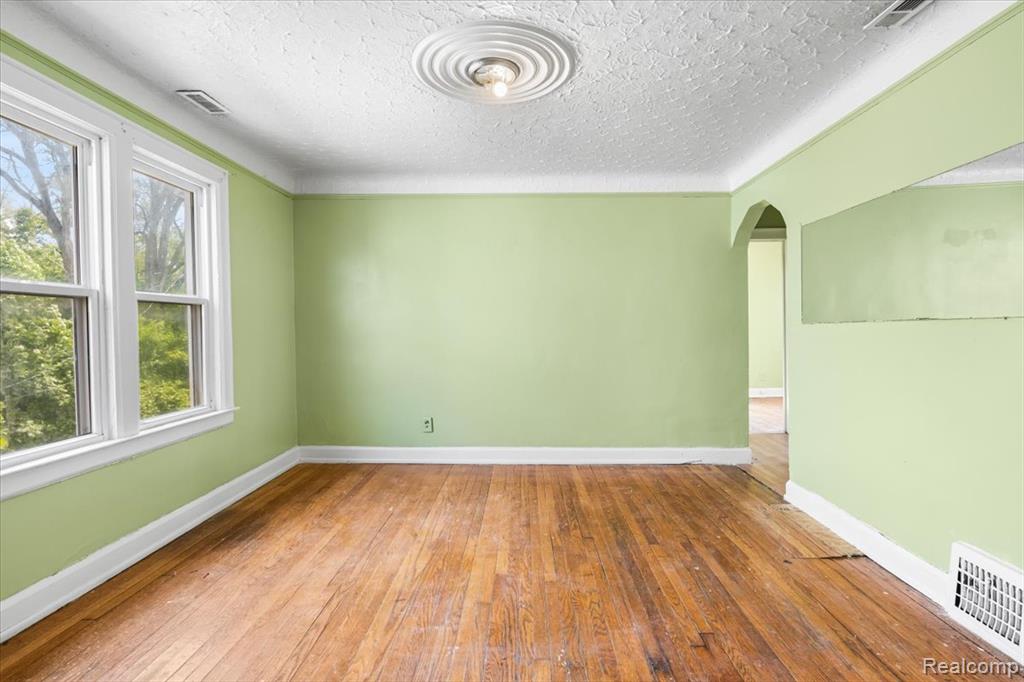 8306 Wisconsin Street, Detroit, MI 48204 — Photo 24