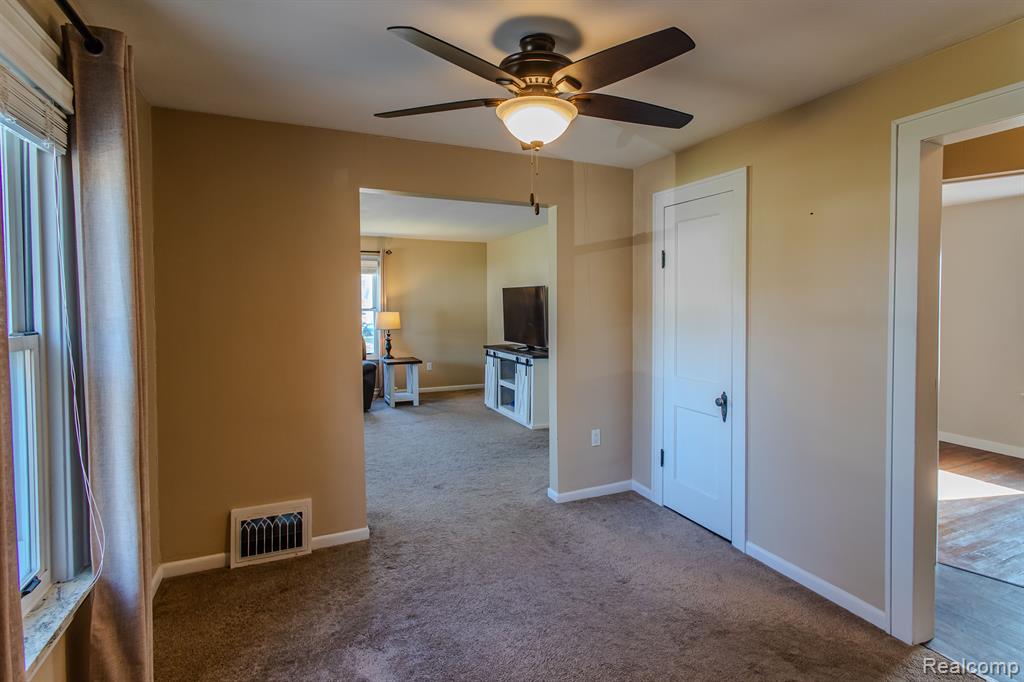 7705 BELL Road, Birch Run, MI 48415 — Photo 3