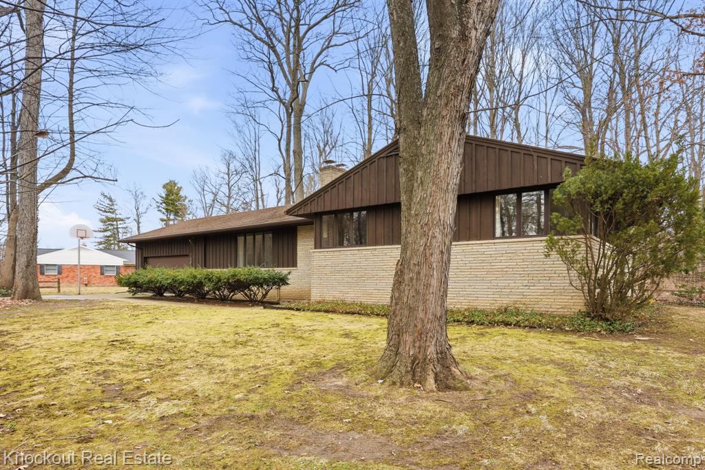 7301 W Ronrick Place, Frankenmuth, MI 48734 — Photo 3