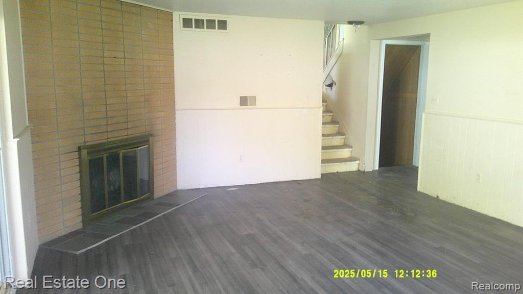 8240 HAMPTON Road, Grosse Ile, MI 48138 — Photo 16