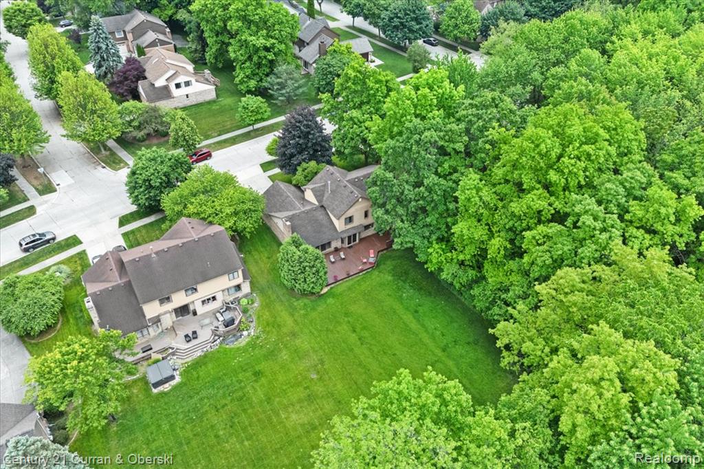 47126 Cider Mill Drive Drive, Novi, MI — Photo 5
