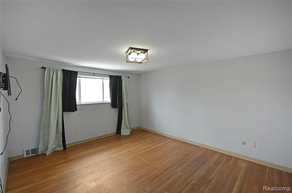 11188 Nancy Drive, Warren, MI 48093 — Photo 35