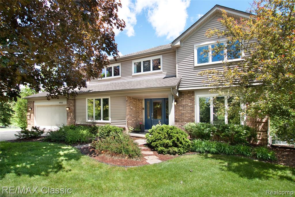 44500 Louvert Court, Novi, MI — Photo 2