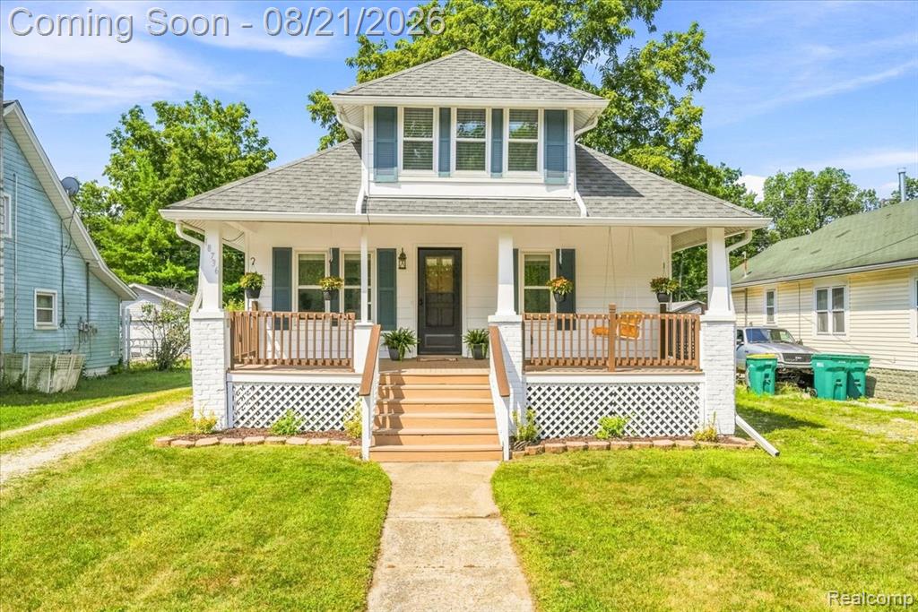 18736 Huron River Drive, New Boston, MI 48164