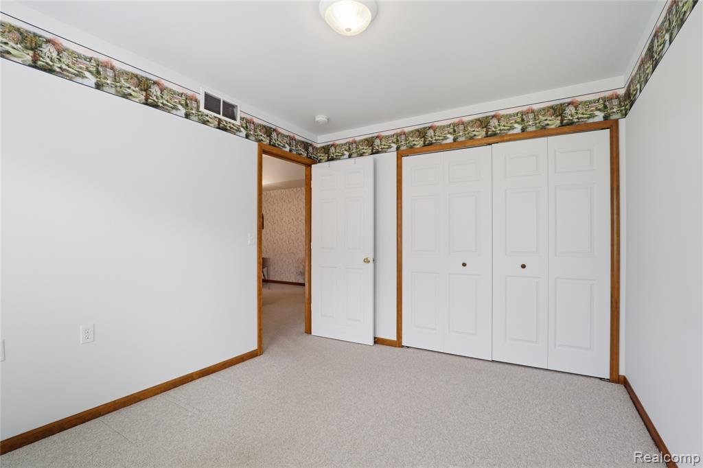 1089 Jenna Drive, 217, Davison, MI 48423 — Photo 14