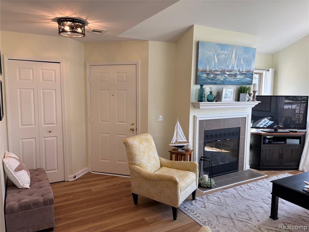 607 Perry Creek Drive, Grand Blanc, MI 48439 — Photo 16