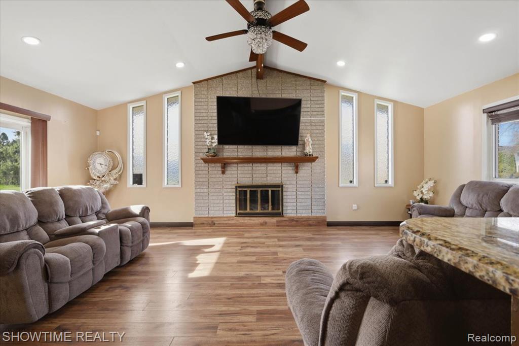 16515 Cederama Drive, Clinton Twp, MI 48038 — Photo 11