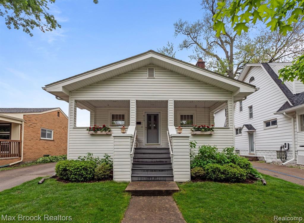 913 MAPLEGROVE Avenue, Royal Oak, MI 48067 — front exterior
